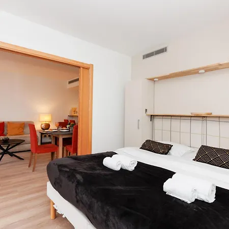 Apartamento Pavillon Riviera Yourhosthelper