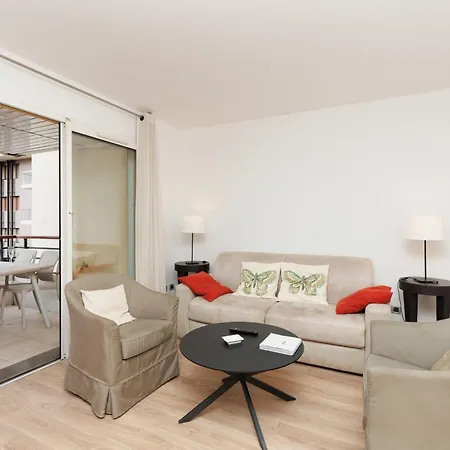 Pavillon Riviera Yourhosthelper *