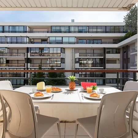 Apartament Pavillon Riviera Yourhosthelper